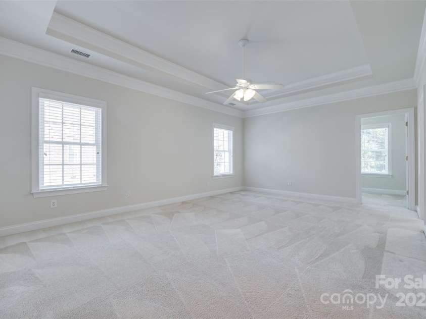 5008 Woodview Lane, Weddington, NC 28104.  MLS# CAR4269305, YatesRealty ID 24971. Primary Suite