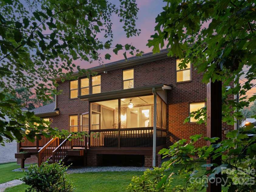 7798 Sand Trap Lane, Stanley, NC 28164.  MLS# CAR4266589, YatesRealty ID 24972. 