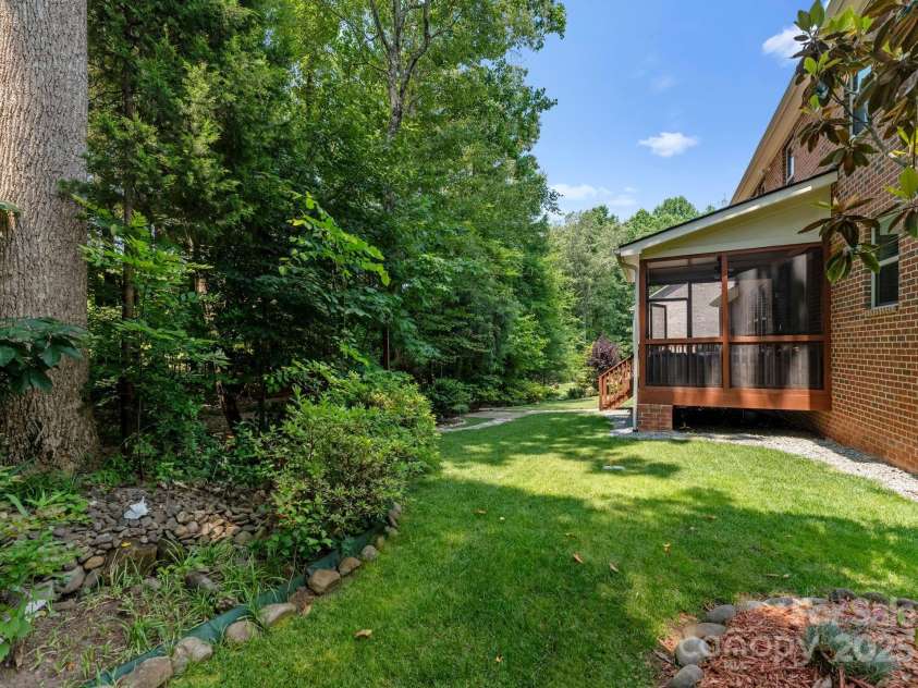 7798 Sand Trap Lane, Stanley, NC 28164.  MLS# CAR4266589, YatesRealty ID 24972. 