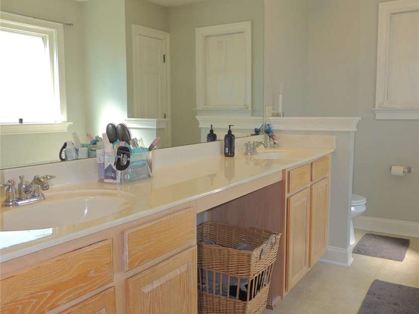 113 Ashton Woods Court, Mount Holly, NC 28120.  MLS# CAR4383374, YatesRealty ID 24973. MasterBathroom