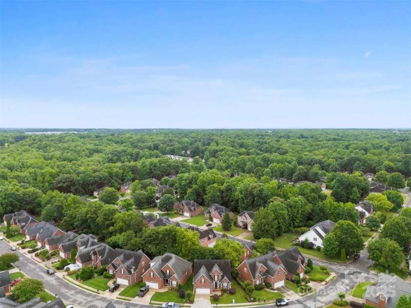 2563 Firethorn Court, Gastonia, NC 28056.  MLS# CAR4261571, YatesRealty ID 24973. 