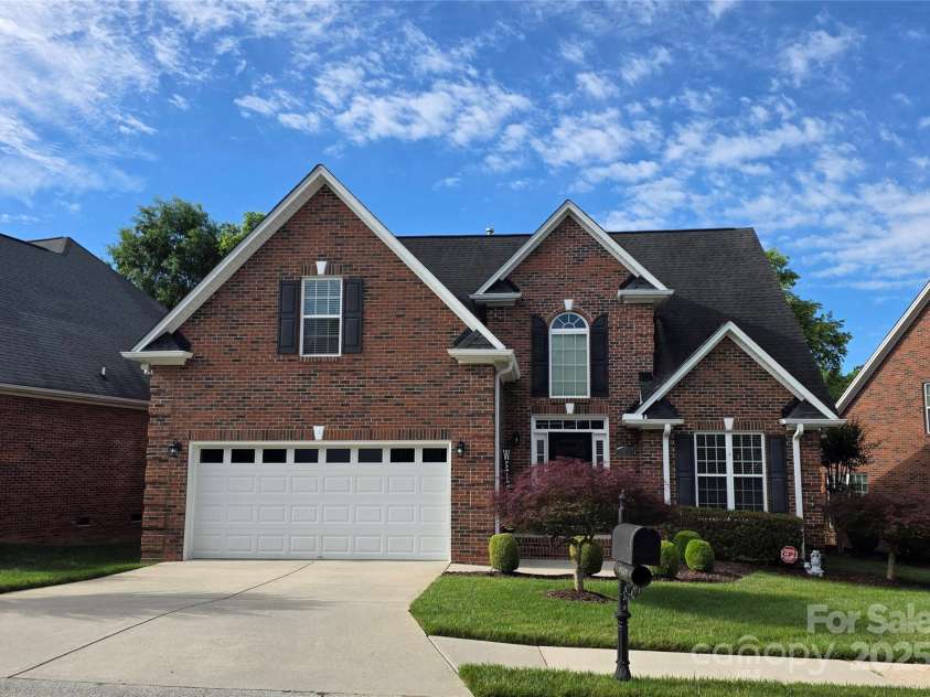 2563 Firethorn Court, Gastonia, NC 28056.  MLS# CAR4261571, YatesRealty ID 24973. 