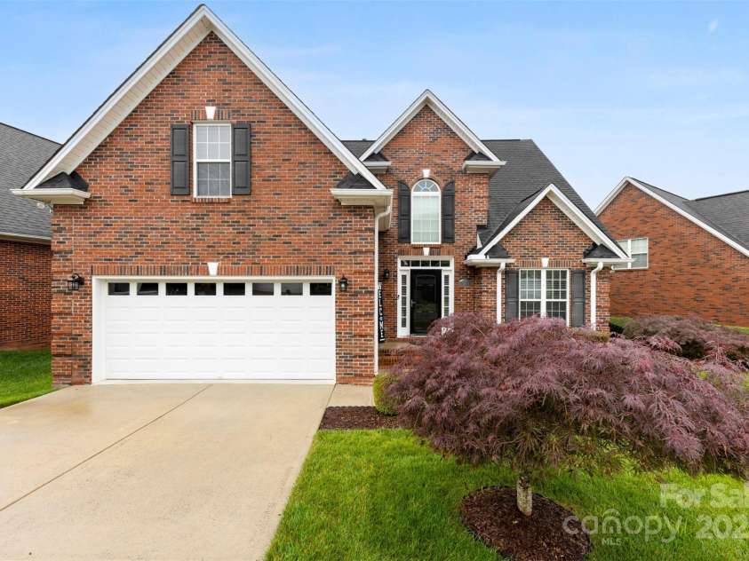 2563 Firethorn Court, Gastonia, NC 28056.  MLS# CAR4261571, YatesRealty ID 24973. 