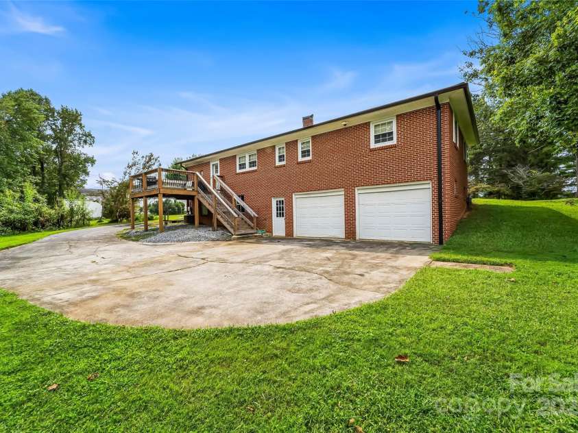 713 Bounous Street, Valdese, NC 28690.  MLS# CAR4301038, YatesRealty ID 24974. 