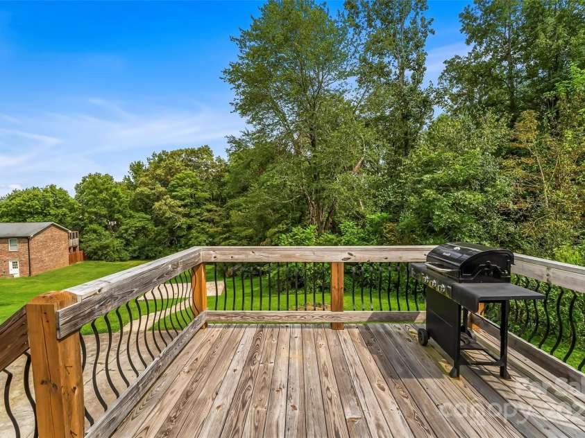 713 Bounous Street, Valdese, NC 28690.  MLS# CAR4301038, YatesRealty ID 24974. 