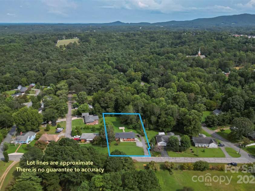 713 Bounous Street, Valdese, NC 28690.  MLS# CAR4301038, YatesRealty ID 24974. 