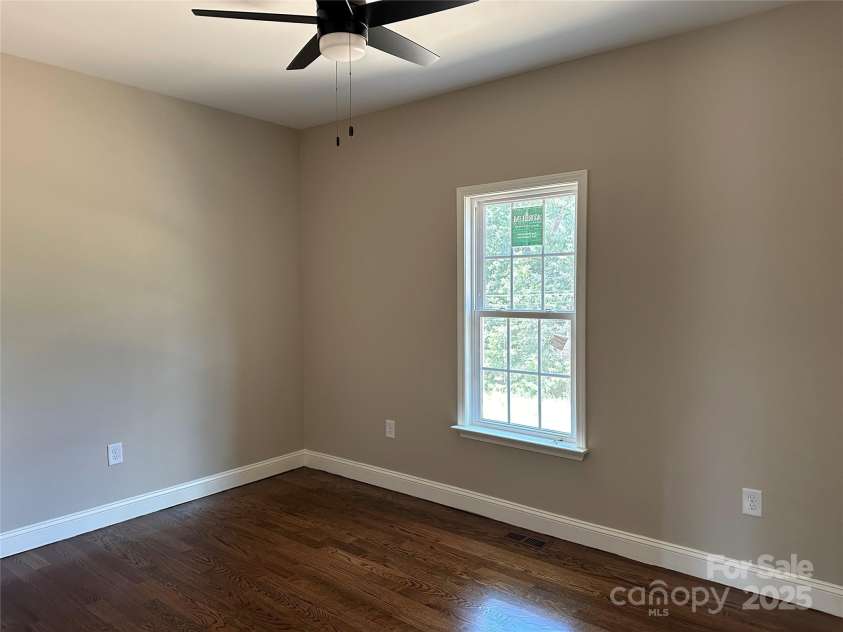 1045 Long Drive, Newton, NC 28658.  MLS# CAR4279592, YatesRealty ID 24976. 