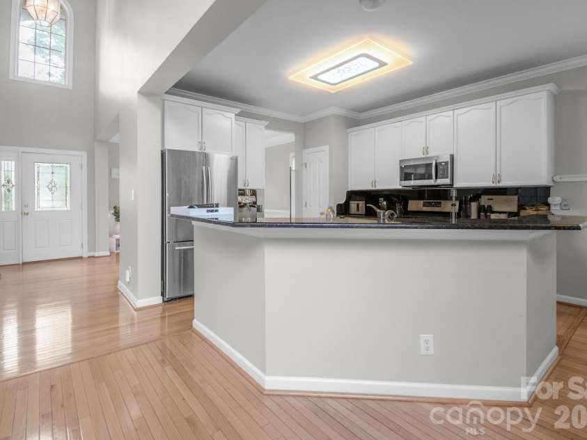11537 Mcginns Trace Court, Charlotte, NC 28277.  MLS# CAR4385781, YatesRealty ID 24976. 