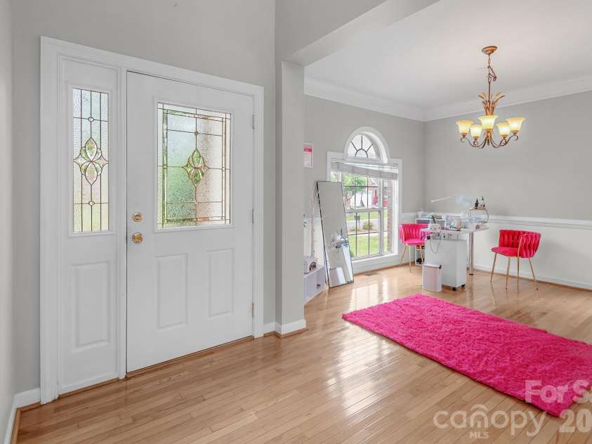11537 Mcginns Trace Court, Charlotte, NC 28277.  MLS# CAR4385781, YatesRealty ID 24976. 