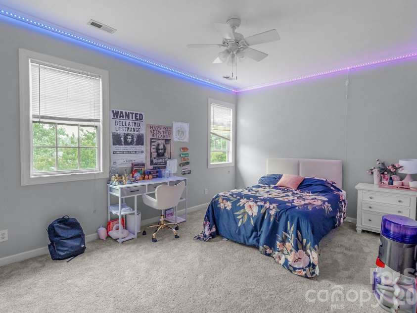 11537 Mcginns Trace Court, Charlotte, NC 28277.  MLS# CAR4385781, YatesRealty ID 24976. 