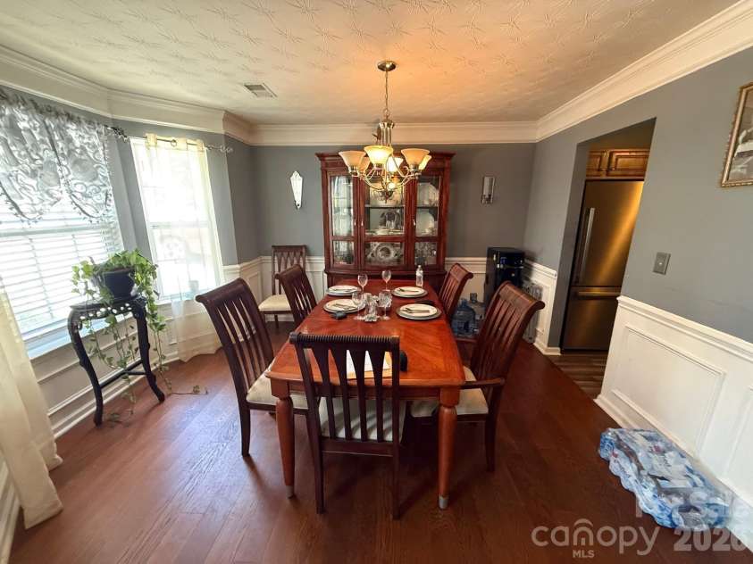 5102 Eagle Creek Drive, Charlotte, NC 28269.  MLS# CAR4385788, YatesRealty ID 24977. 