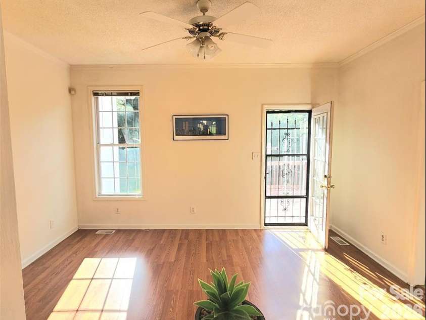 1066 Tremont Avenue, Rock Hill, SC 29730.  MLS# CAR4385831, YatesRealty ID 24978. 