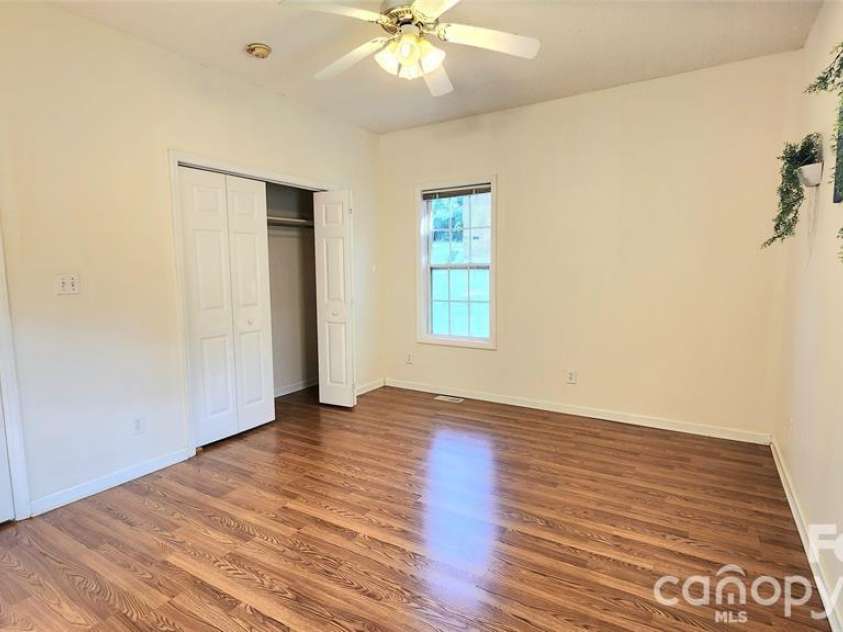 1066 Tremont Avenue, Rock Hill, SC 29730.  MLS# CAR4385831, YatesRealty ID 24978. 