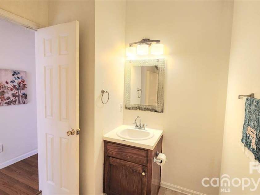 1066 Tremont Avenue, Rock Hill, SC 29730.  MLS# CAR4385831, YatesRealty ID 24978. 