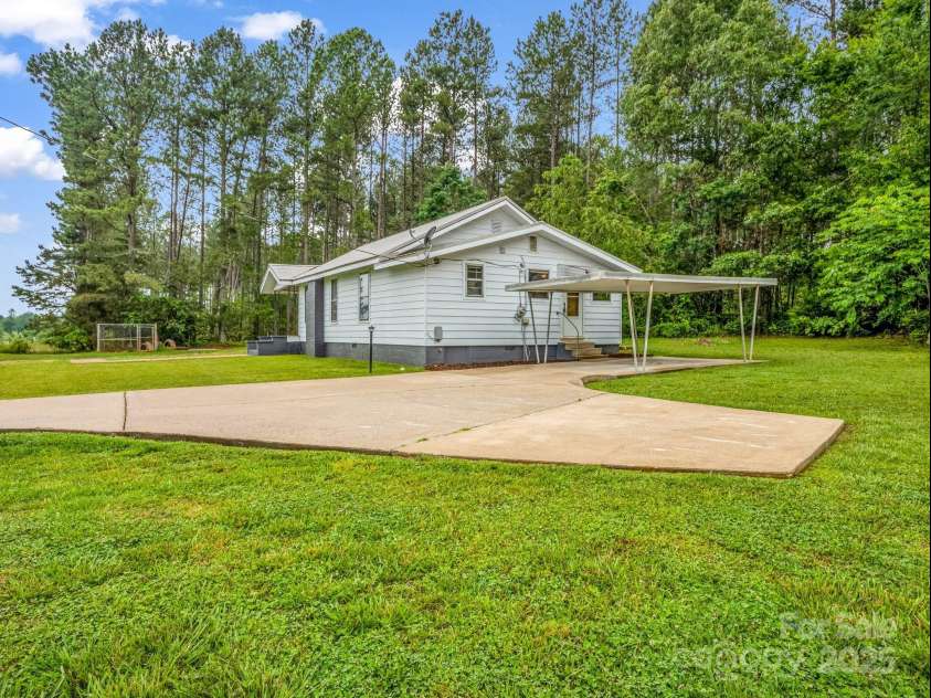 3080 Ken Miller Road, Rutherfordton, NC 28139.  MLS# CAR4267290, YatesRealty ID 24978. 
