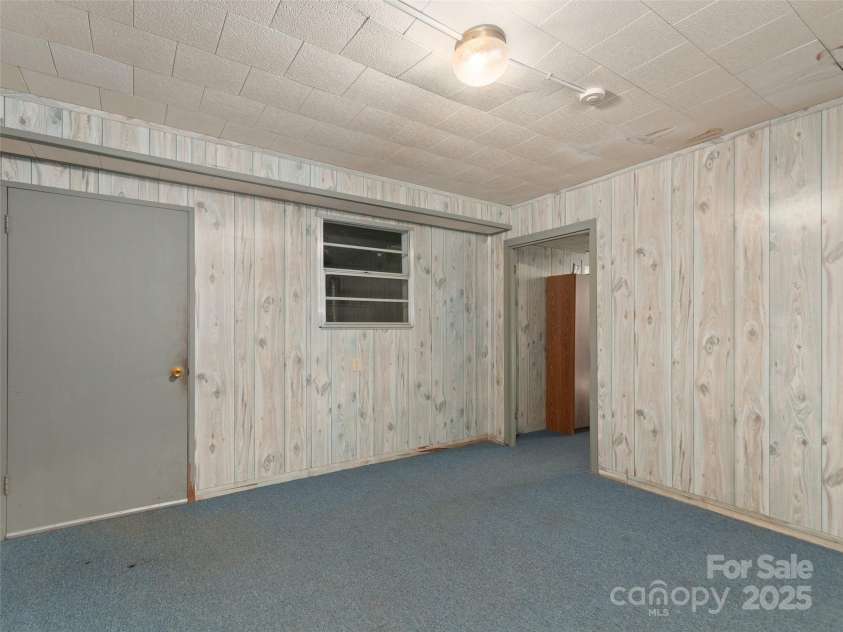 250 Turkey Pen Road, Franklin, NC 28734.  MLS# CAR4279511, YatesRealty ID 24979. 