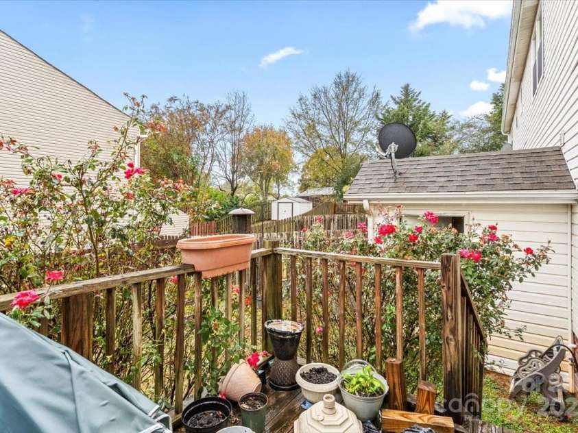 1667 Flintwood Drive, Rock Hill, SC 29732.  MLS# CAR4315518, YatesRealty ID 2498. 