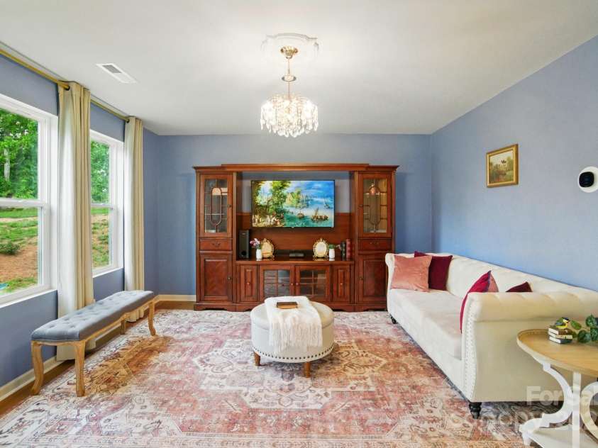 124 Vintage Woods Court, Shelby, NC 28150.  MLS# CAR4266450, YatesRealty ID 24980. 