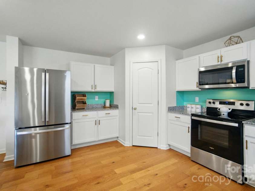 124 Vintage Woods Court, Shelby, NC 28150.  MLS# CAR4266450, YatesRealty ID 24980. 