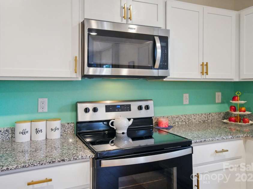 124 Vintage Woods Court, Shelby, NC 28150.  MLS# CAR4266450, YatesRealty ID 24980. 