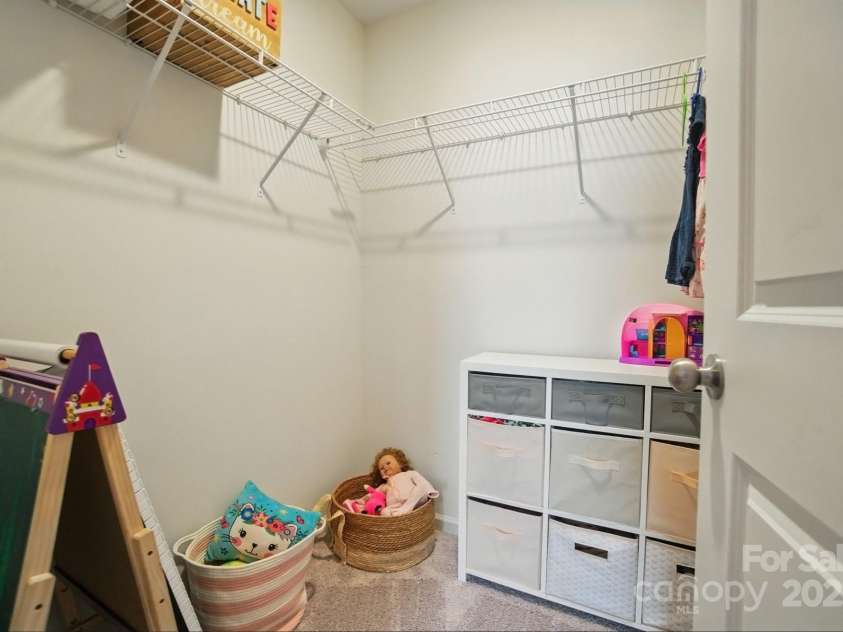 124 Vintage Woods Court, Shelby, NC 28150.  MLS# CAR4266450, YatesRealty ID 24980. 