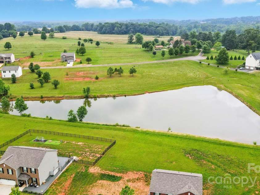 124 Vintage Woods Court, Shelby, NC 28150.  MLS# CAR4266450, YatesRealty ID 24980. 