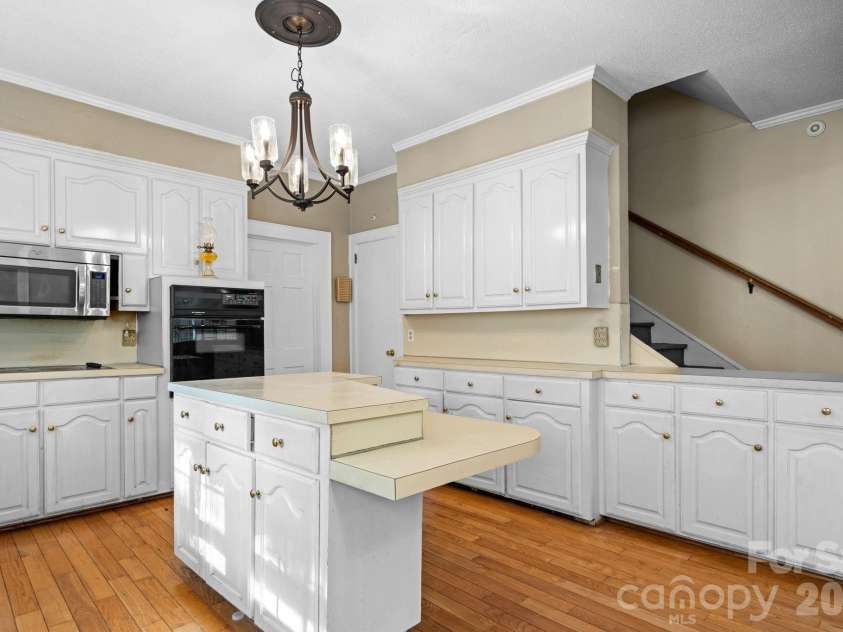 144 Hunter Bridge Road, Stony Point, NC 28678.  MLS# CAR4385671, YatesRealty ID 24981. 