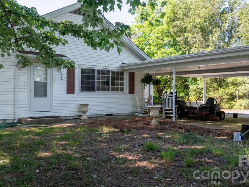144 Hunter Bridge Road, Stony Point, NC 28678.  MLS# CAR4385671, YatesRealty ID 24981. 