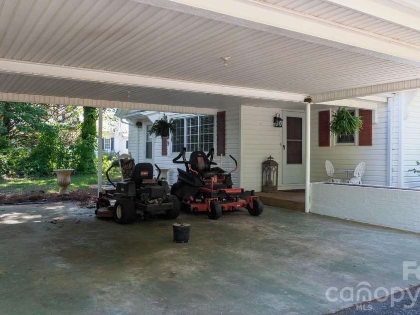 144 Hunter Bridge Road, Stony Point, NC 28678.  MLS# CAR4385671, YatesRealty ID 24981. 