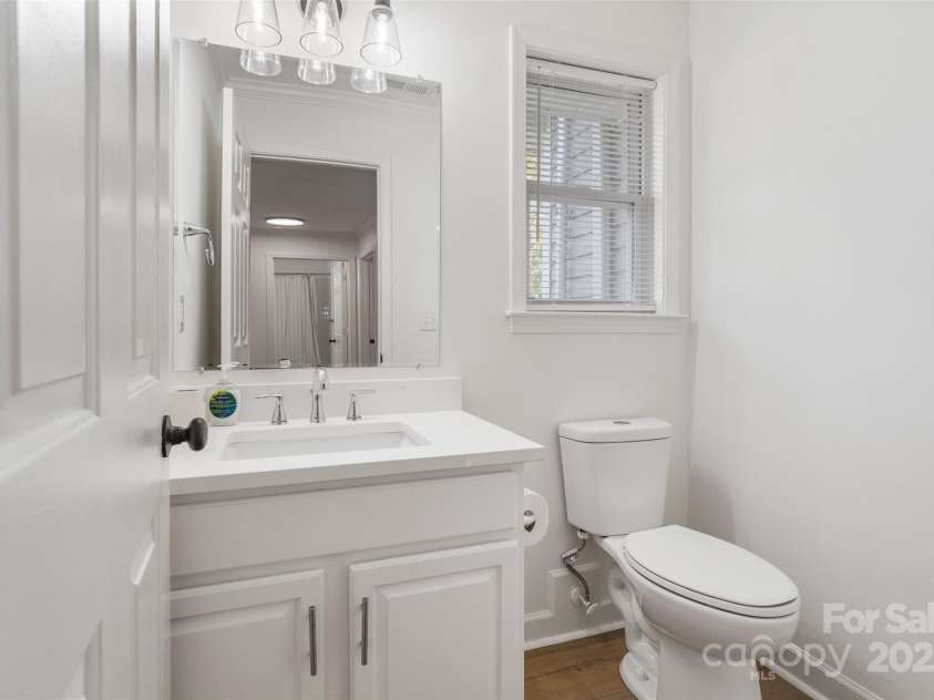 2328 Sanders Avenue, Charlotte, NC 28216.  MLS# CAR4213878, YatesRealty ID 24981. 