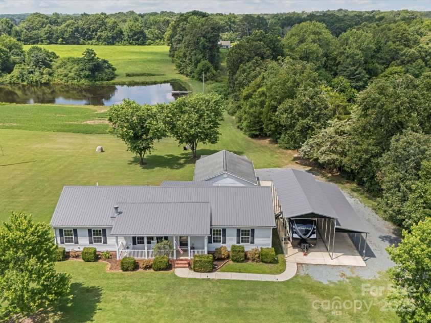 714 Helms Efird Road, Marshville, NC 28103.  MLS# CAR4263348, YatesRealty ID 24982. 