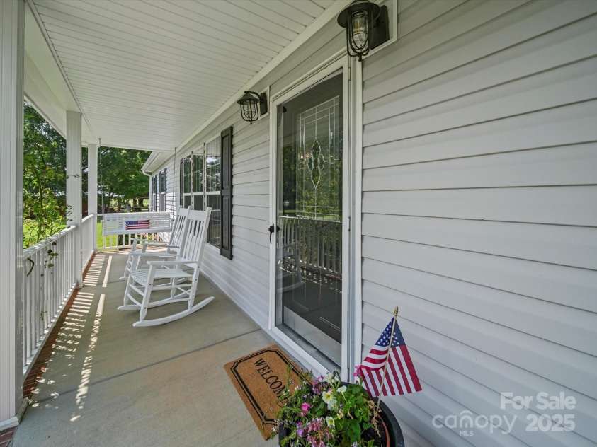 714 Helms Efird Road, Marshville, NC 28103.  MLS# CAR4263348, YatesRealty ID 24982. 