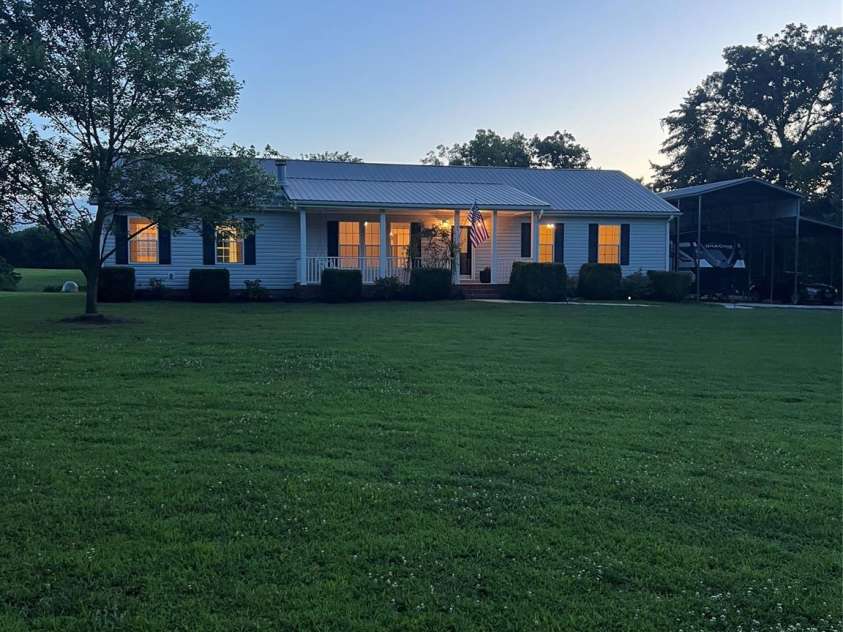 714 Helms Efird Road, Marshville, NC 28103.  MLS# CAR4263348, YatesRealty ID 24982. 