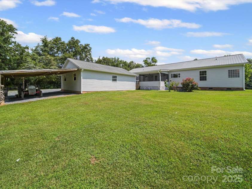 714 Helms Efird Road, Marshville, NC 28103.  MLS# CAR4263348, YatesRealty ID 24982. Lean to