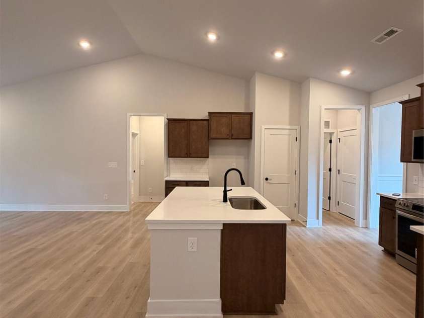 212 Imperial Way, Albemarle, NC 28001.  MLS# CAR4385717, YatesRealty ID 24983. 