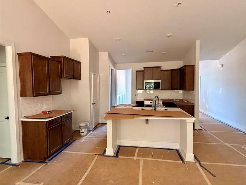 212 Imperial Way, Albemarle, NC 28001.  MLS# CAR4385717, YatesRealty ID 24983. Kitchen