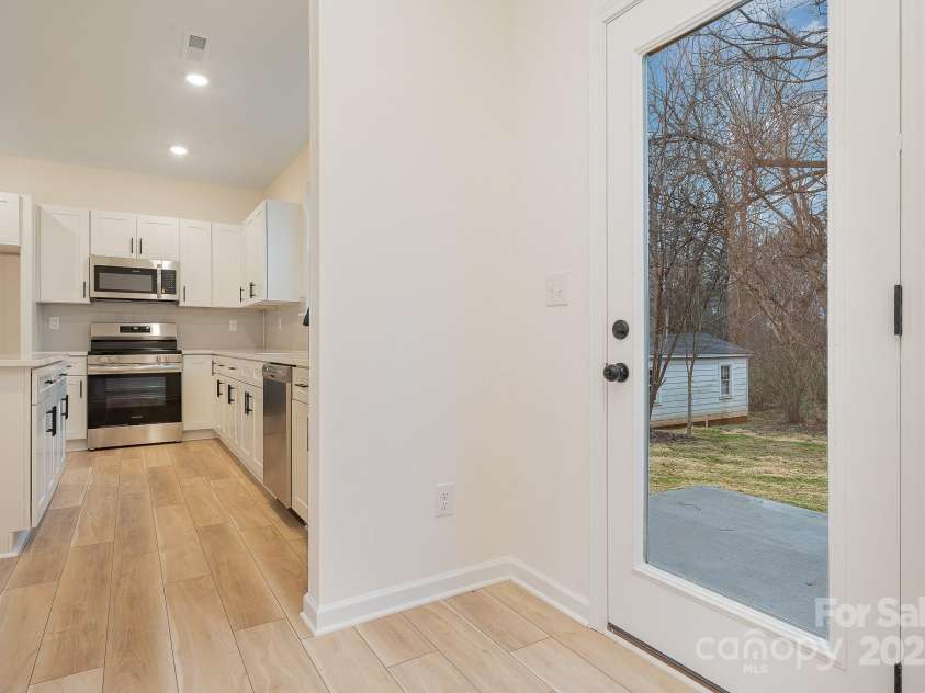 318 Sixth Street, Belmont, NC 28012.  MLS# CAR4271977, YatesRealty ID 24984. 