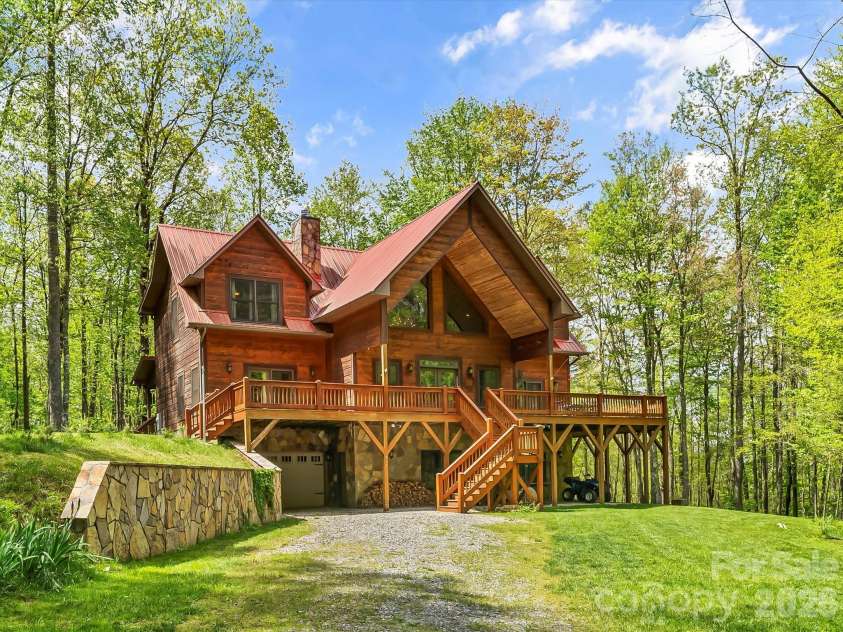 917 Otter Mountain Road, Topton, NC 28781.  MLS# CAR4385880, YatesRealty ID 24984. 