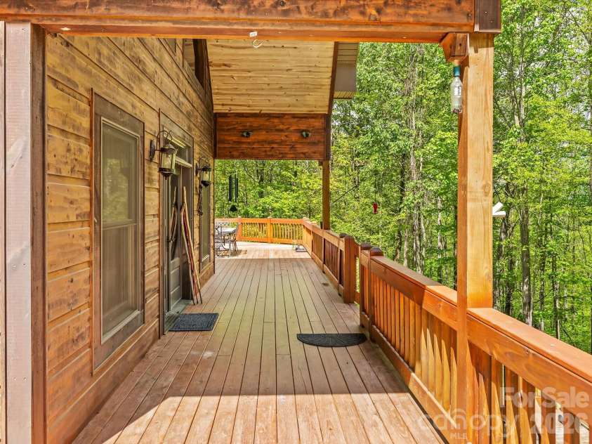 917 Otter Mountain Road, Topton, NC 28781.  MLS# CAR4385880, YatesRealty ID 24984. 