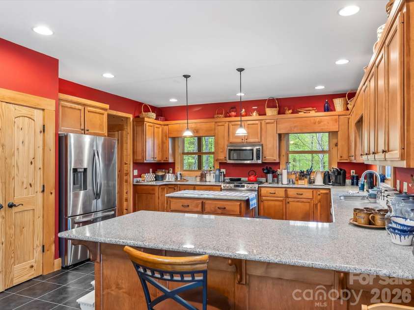 917 Otter Mountain Road, Topton, NC 28781.  MLS# CAR4385880, YatesRealty ID 24984. 