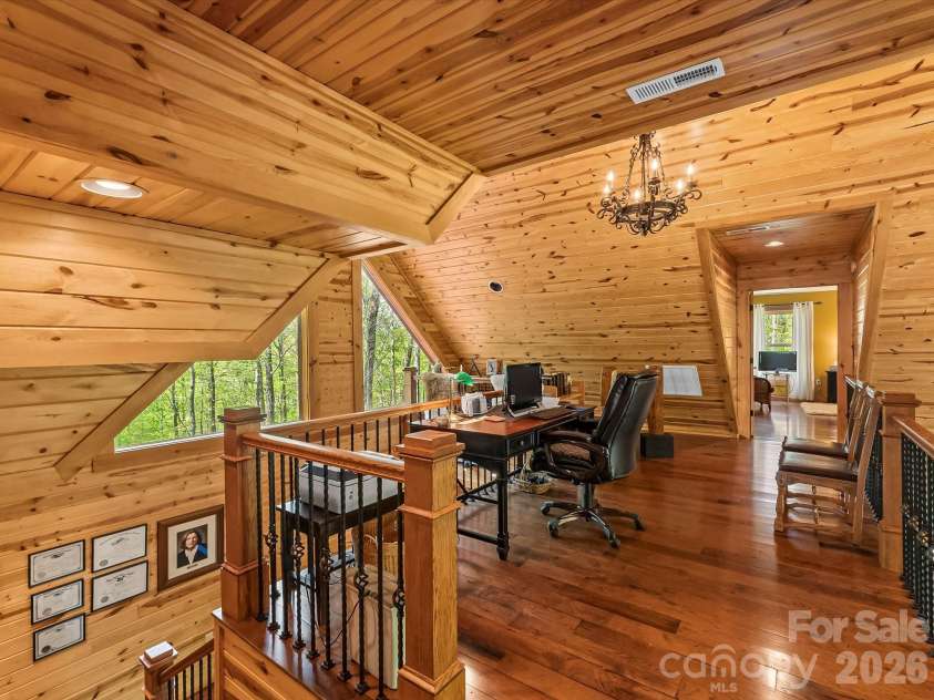 917 Otter Mountain Road, Topton, NC 28781.  MLS# CAR4385880, YatesRealty ID 24984. 