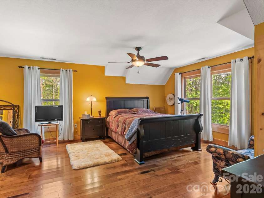 917 Otter Mountain Road, Topton, NC 28781.  MLS# CAR4385880, YatesRealty ID 24984. 
