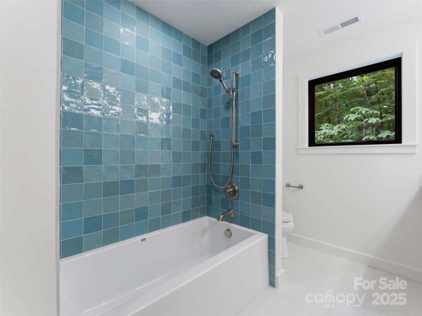 285 Poplar Crest Drive, Pisgah Forest, NC 28768.  MLS# CAR4276032, YatesRealty ID 24985. 