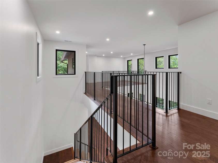 285 Poplar Crest Drive, Pisgah Forest, NC 28768.  MLS# CAR4276032, YatesRealty ID 24985. 