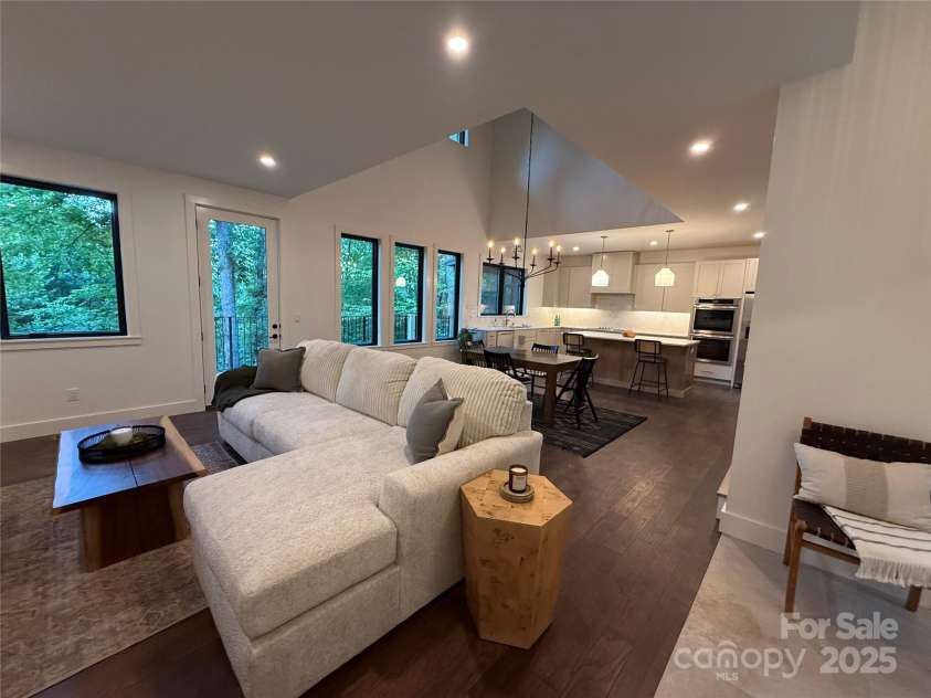 285 Poplar Crest Drive, Pisgah Forest, NC 28768.  MLS# CAR4276032, YatesRealty ID 24985. 