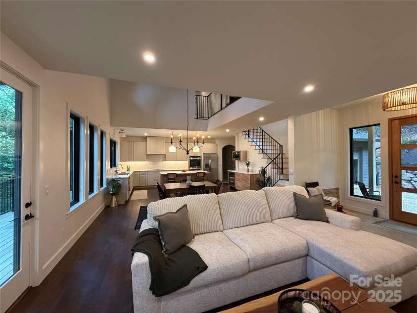 285 Poplar Crest Drive, Pisgah Forest, NC 28768.  MLS# CAR4276032, YatesRealty ID 24985. 