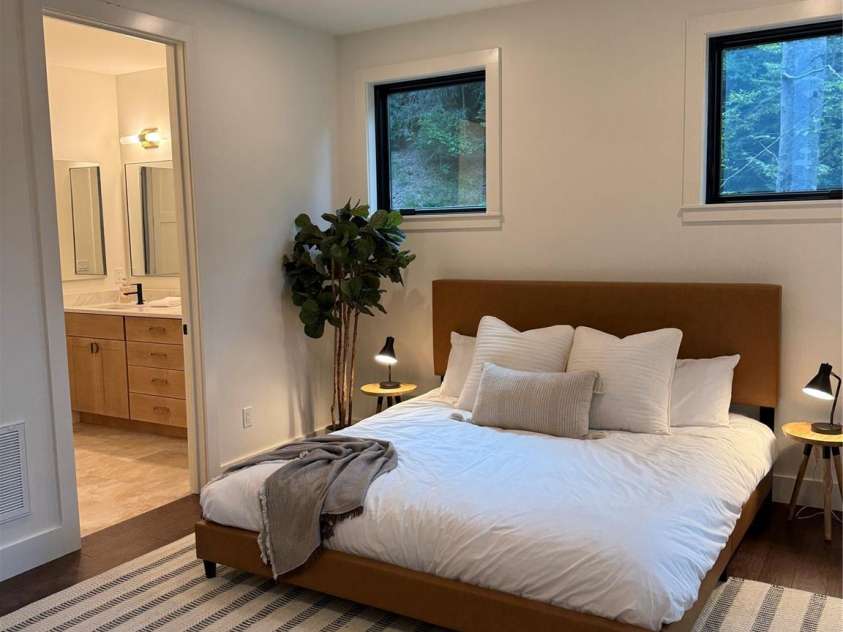 285 Poplar Crest Drive, Pisgah Forest, NC 28768.  MLS# CAR4276032, YatesRealty ID 24985. 