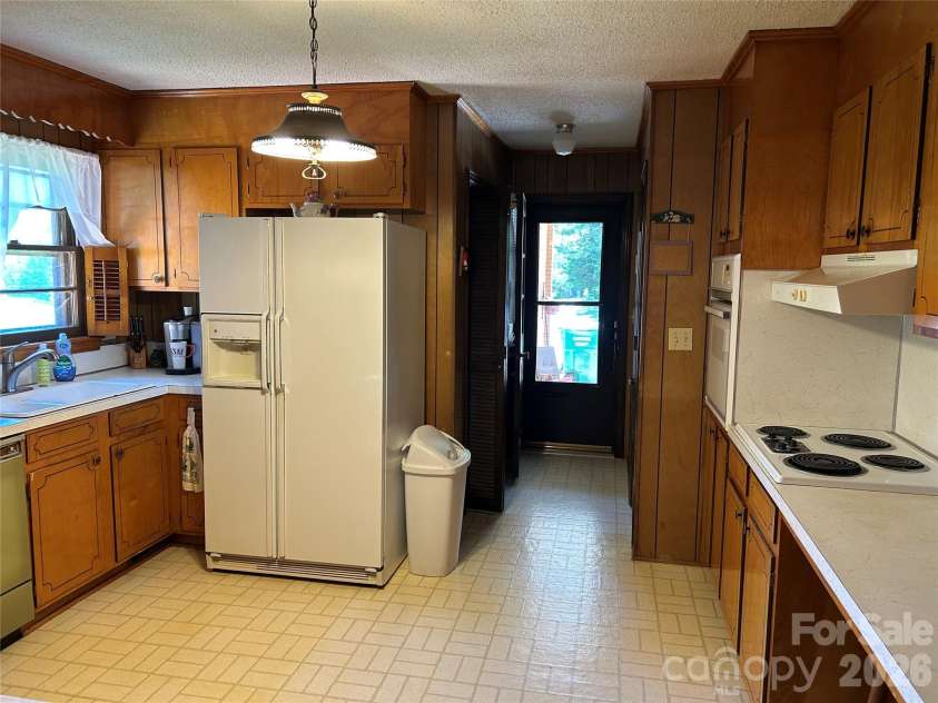 336 Bridges Road, Blacksburg, SC 29702.  MLS# CAR4385901, YatesRealty ID 24985. 