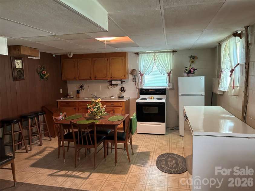 336 Bridges Road, Blacksburg, SC 29702.  MLS# CAR4385901, YatesRealty ID 24985. 