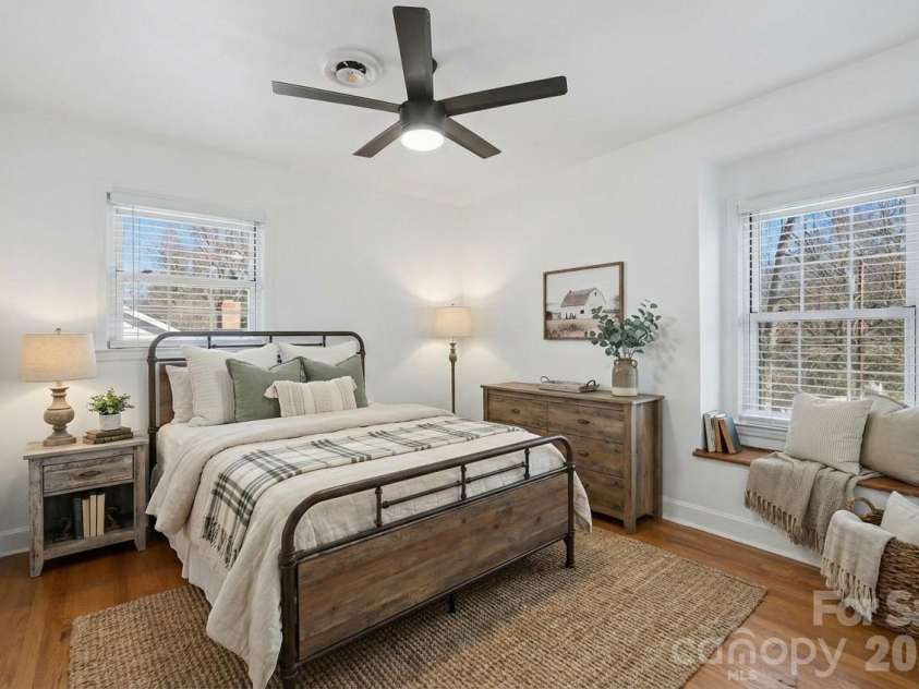 6035 Idlebrook Drive, Charlotte, NC 28212.  MLS# CAR4334979, YatesRealty ID 24986. Virtually staged